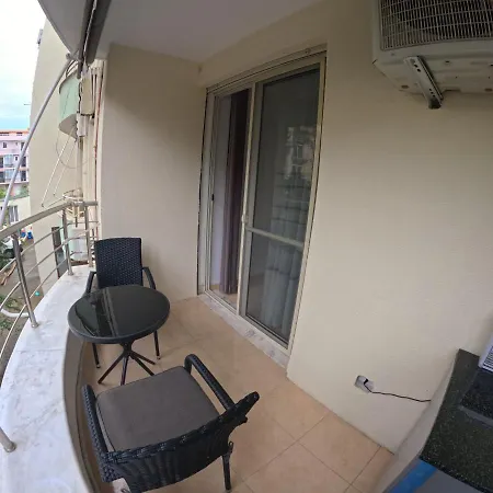 Sunny Apartment Golem (Tirana)